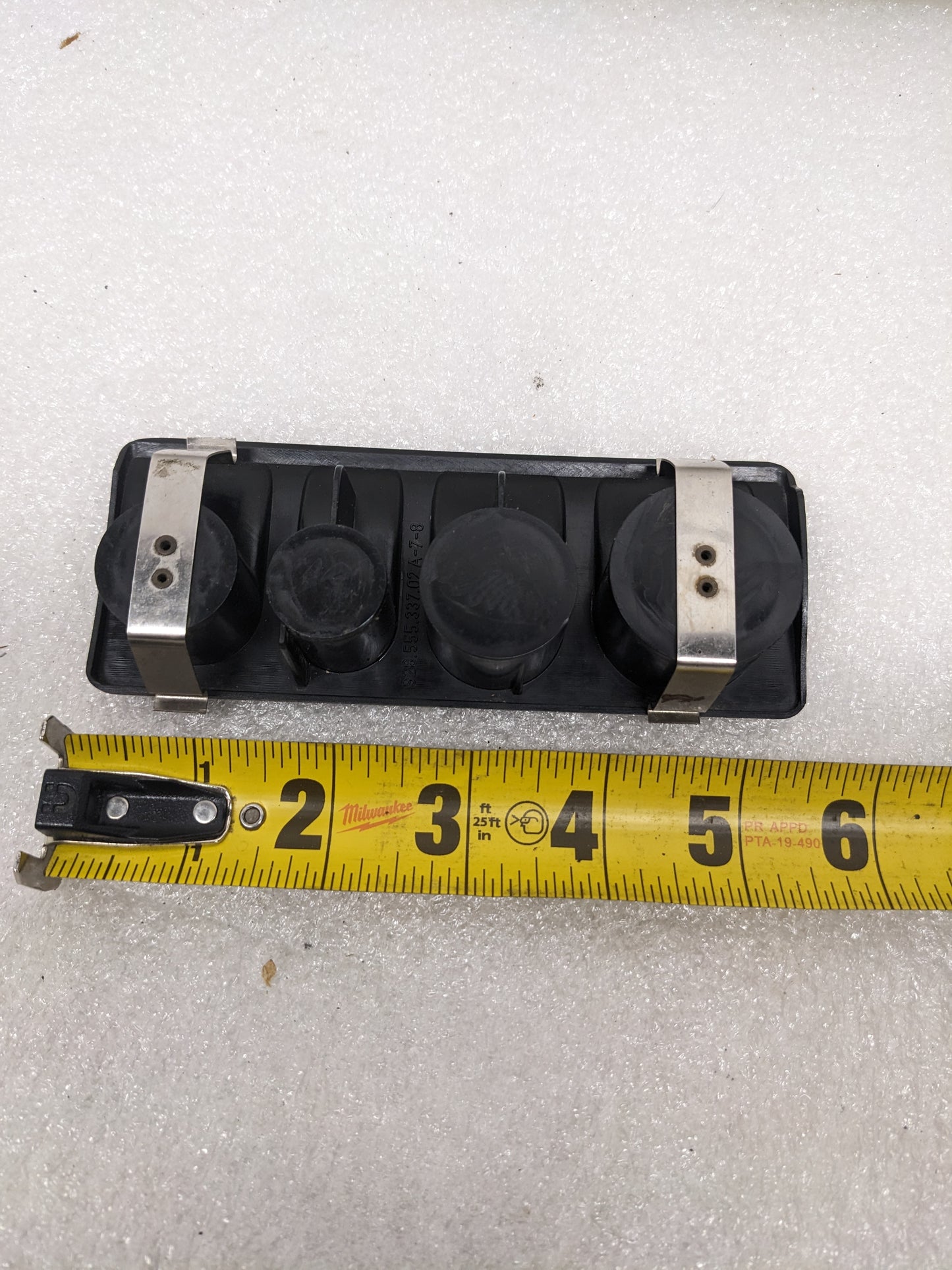 PORSCHE 92855533702 FRONT COIN HOLDER FOR 93-95 PORSCHE 928 GTS USED #1 R20T8