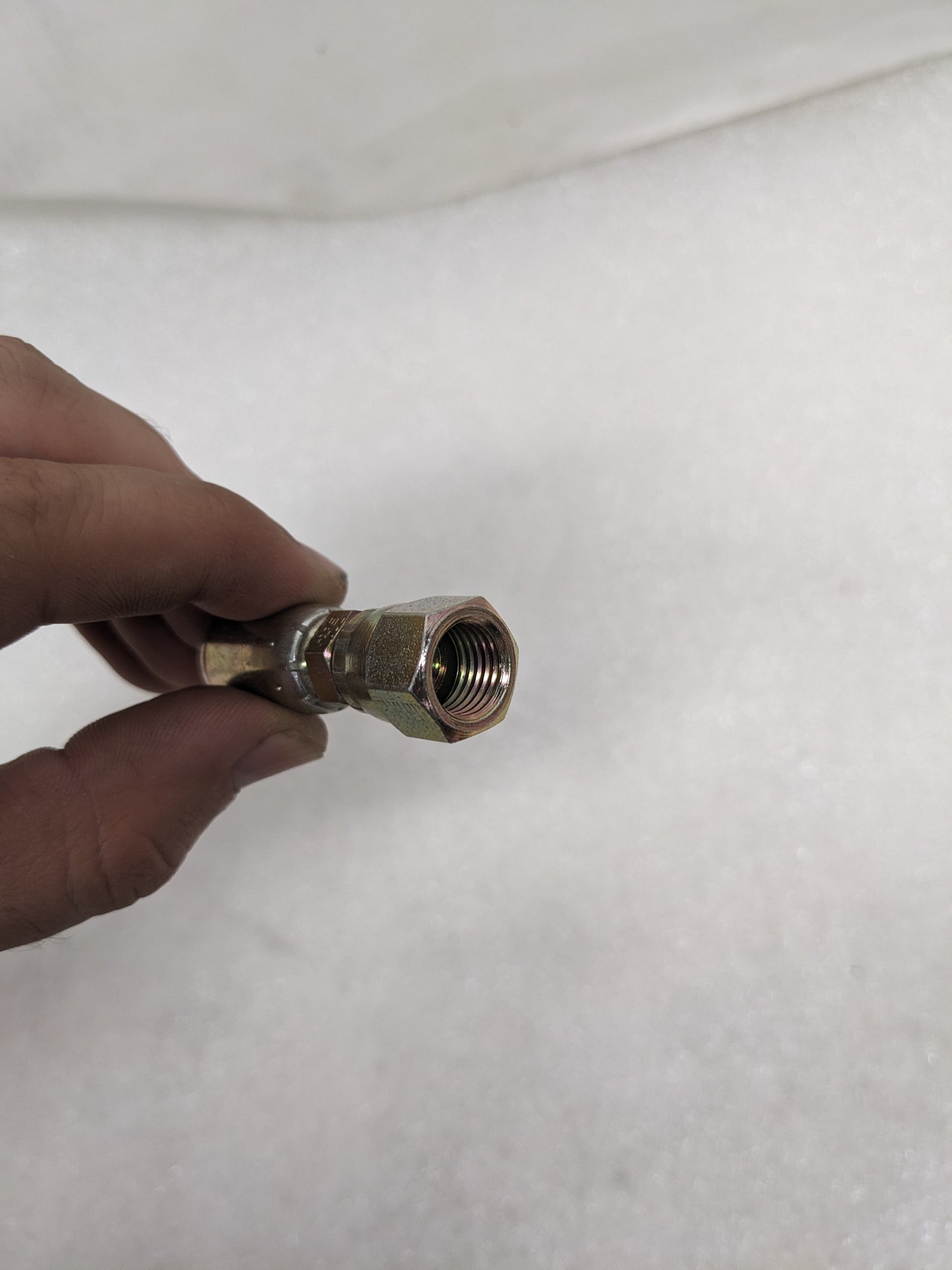 EATON 04E-604 STRAIGHT HYDRAULIC HOSE FITTING 1/4" HOSE DIAM 7/16-20 SAE NEW R13