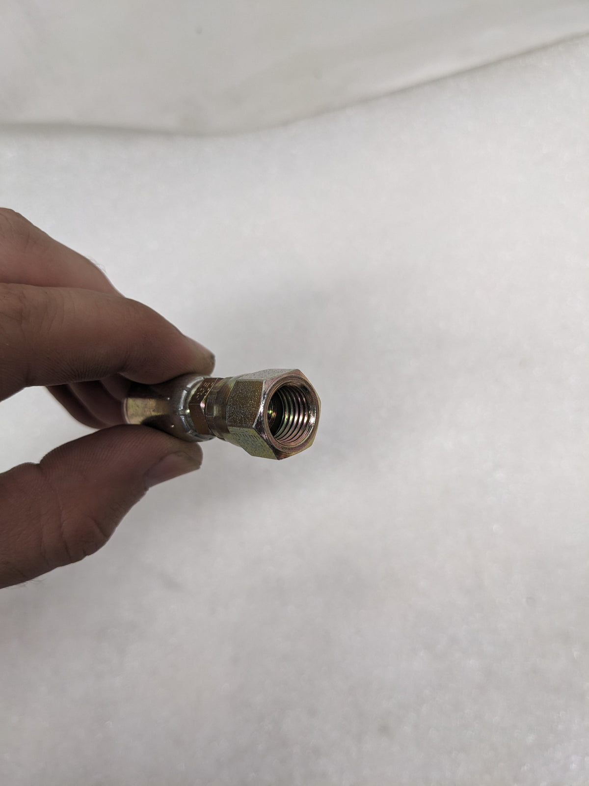 EATON 04E-604 STRAIGHT HYDRAULIC HOSE FITTING 1/4" HOSE DIAM 7/16-20 SAE NEW R13