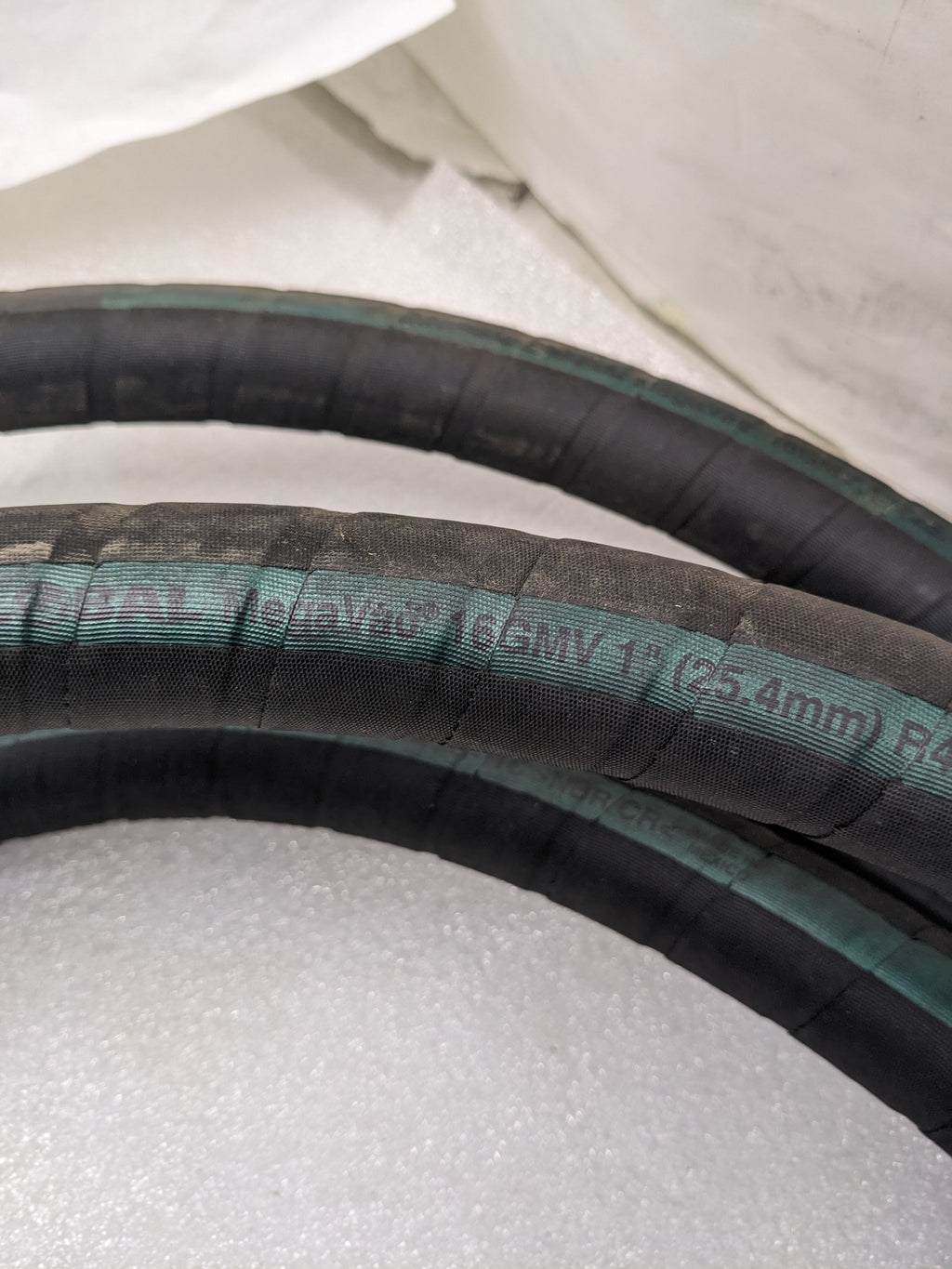 GATES 85578 16GMVX25FT GLOBAL MEGAVAC HYDRAULIC HOSE 25' OAL 1" ID 300 PSI NEW R10