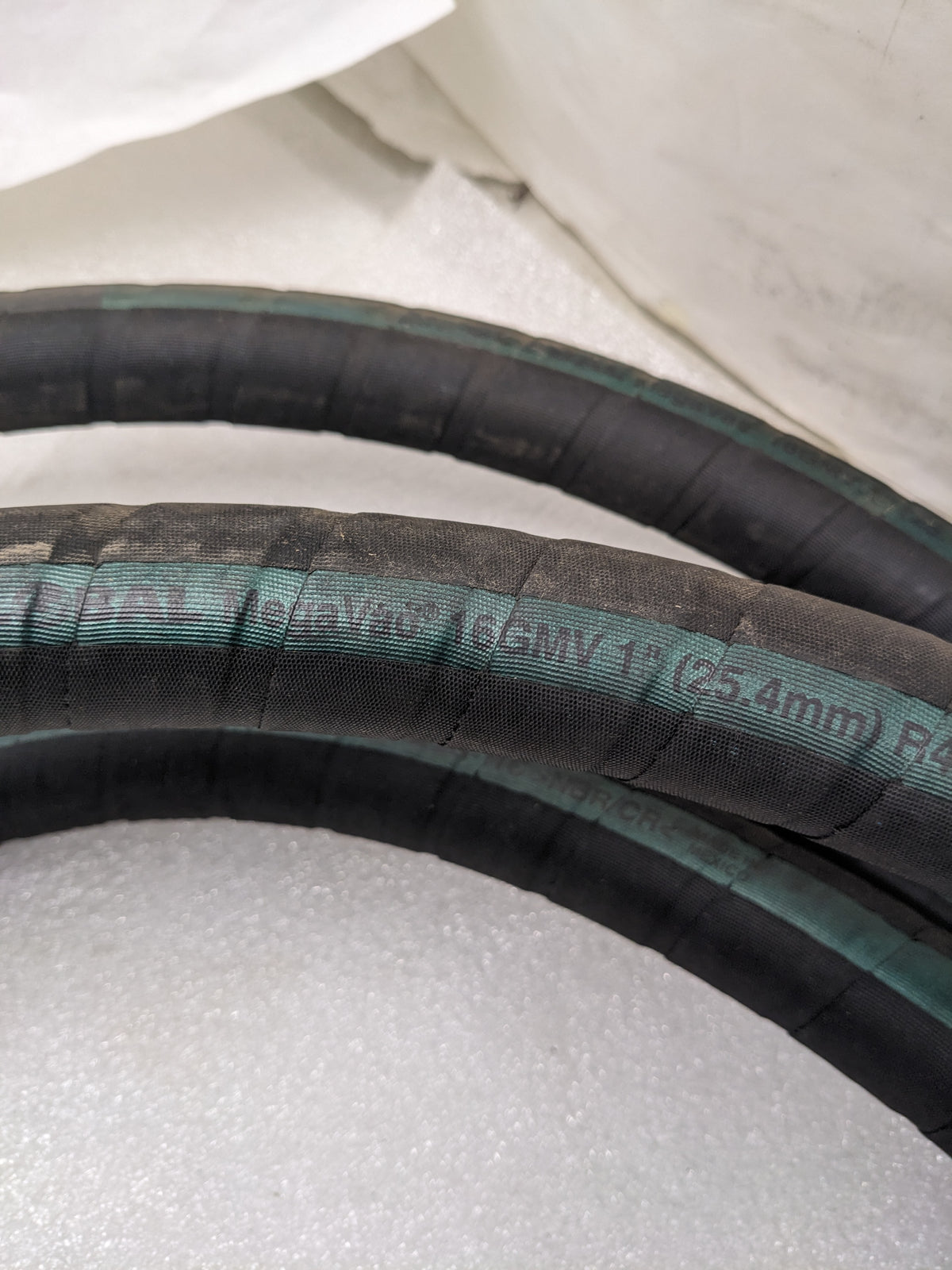 GATES 85578 16GMVX25FT GLOBAL MEGAVAC HYDRAULIC HOSE 25' OAL 1" ID 300 PSI NEW R10