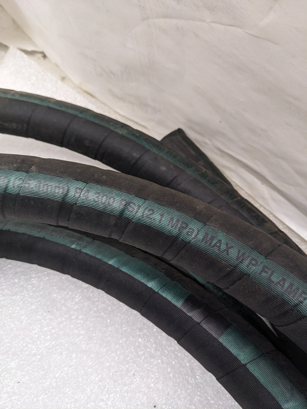 GATES 85578 16GMVX25FT GLOBAL MEGAVAC HYDRAULIC HOSE 25' OAL 1" ID 300 PSI NEW R10