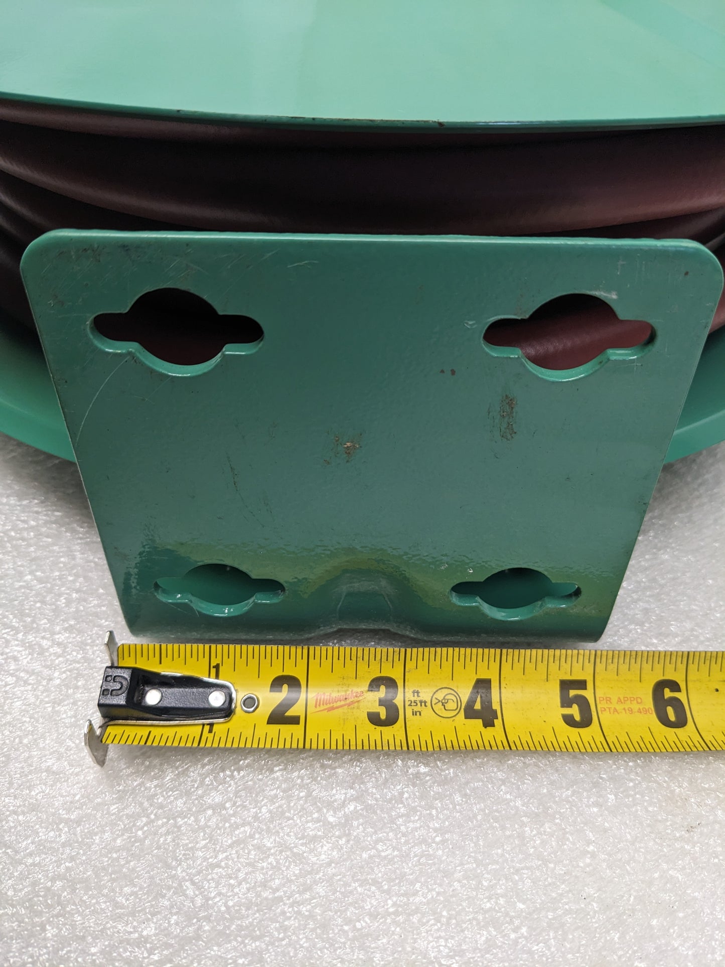 SPEEDAIRE 6NU45A 1/2"X50' SPRING RETURN AIR/WATER HOSE W/ REEL NEW B2