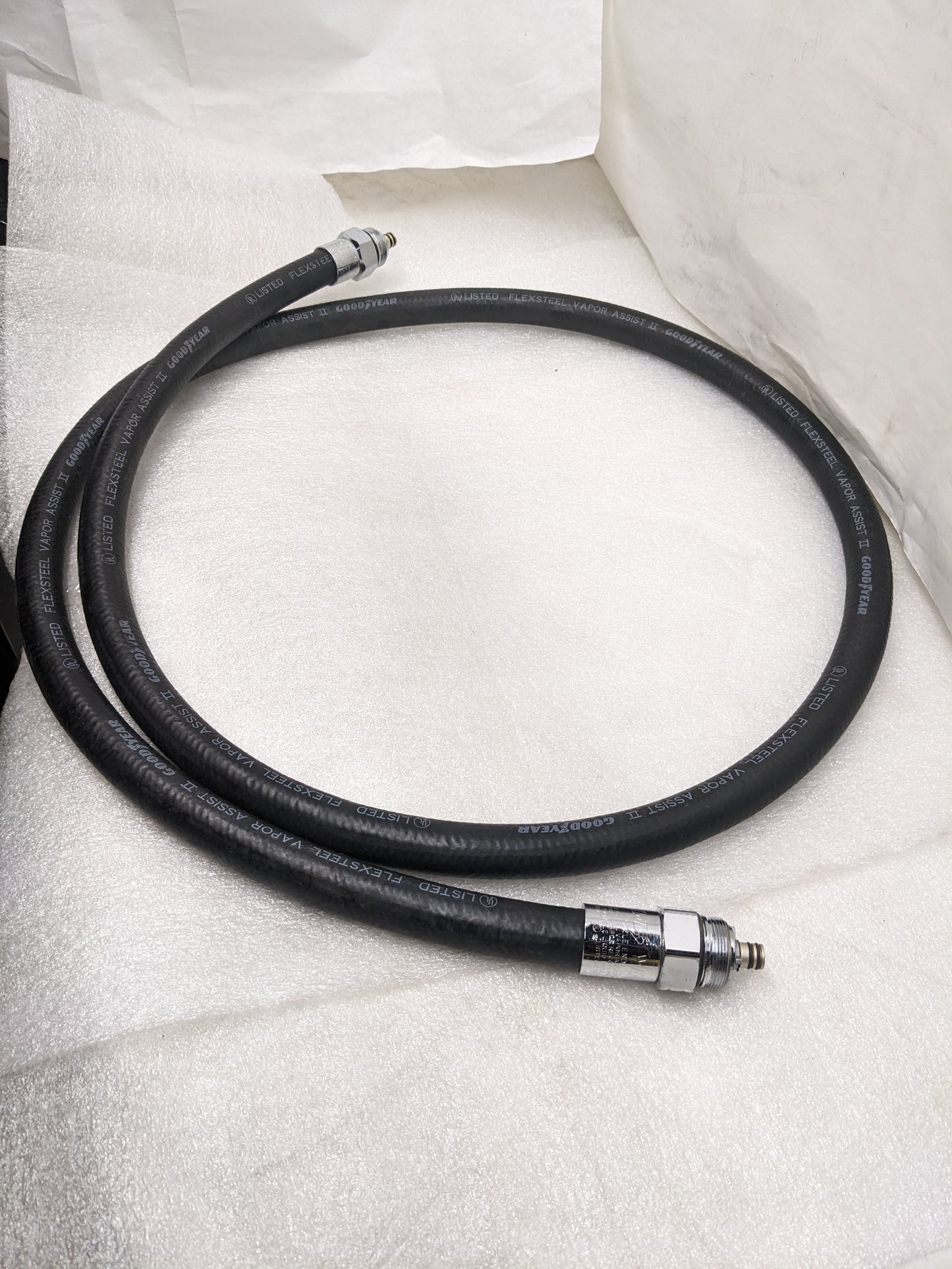 GOODYEAR FLEXSTEEL VAPOR ASSIST II 8'6" GASOLINE HOSE 3/4" ID M X MS ENDS NEW R3