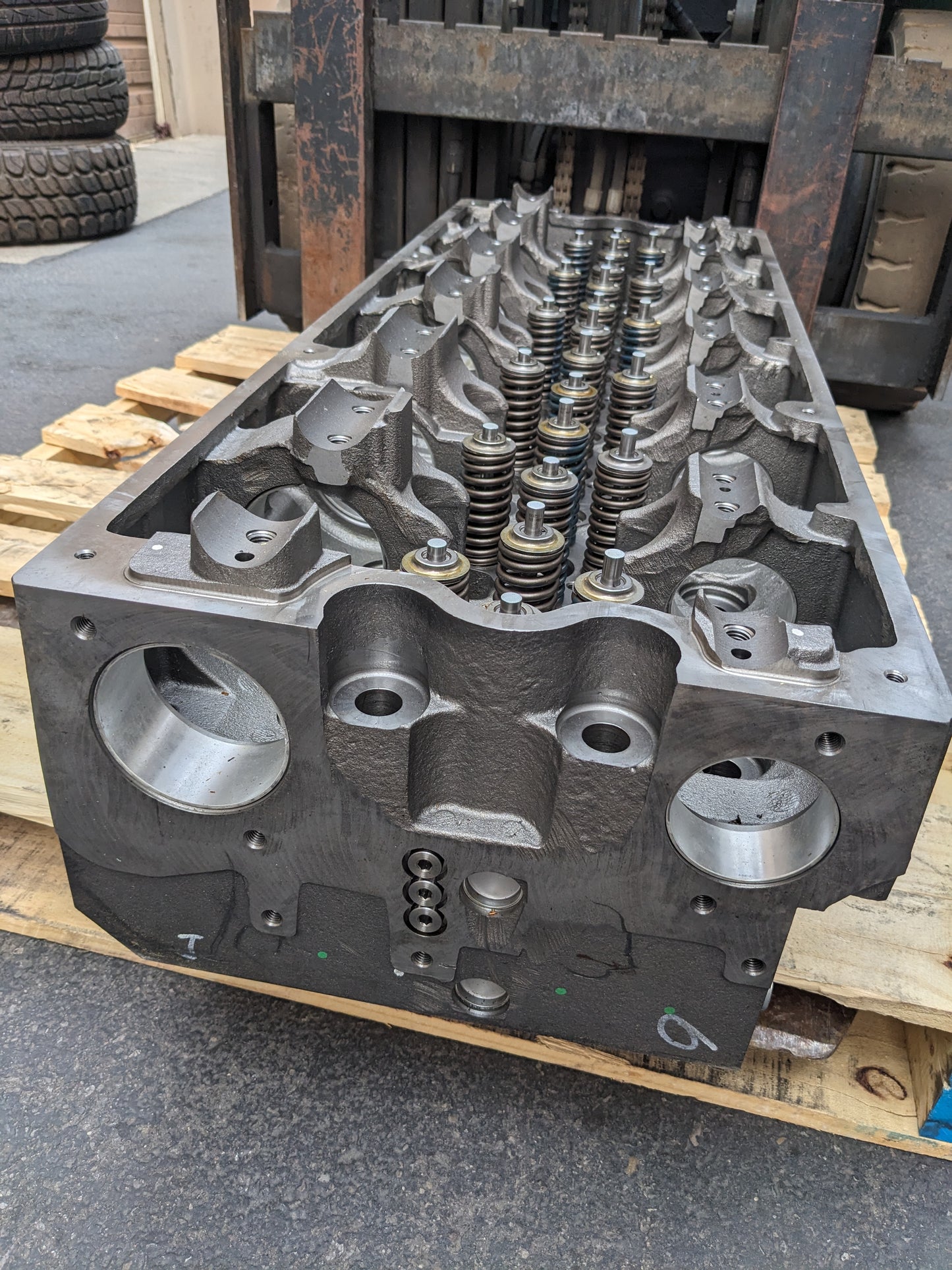 CUMMINS CYLINDER HEAD 24-VALVE FOR DUAL CAM ISX/QSX ENGINES NEW S-343