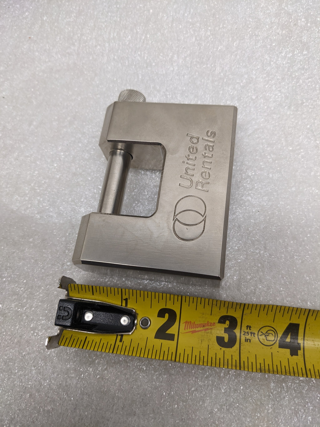 UNITED RENTALS KEYED UNIT LOCK (2-PACK) SILVER W/ 4 KEYS PER LOCK NEW R13