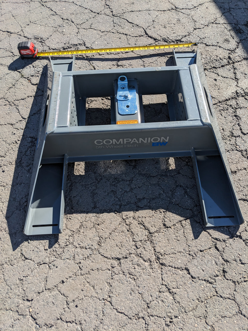 B&W RVB3500 REPLACEMENT BASE FOR COMPANION 5TH WHEEL TRAILER HITCH 20K LBS NEW B2