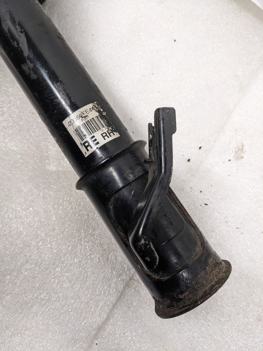 SUBARU 20360FE441 RIGHT REAR SUSPENSION STRUT FOR 06-07 IMPREZA USED R9
