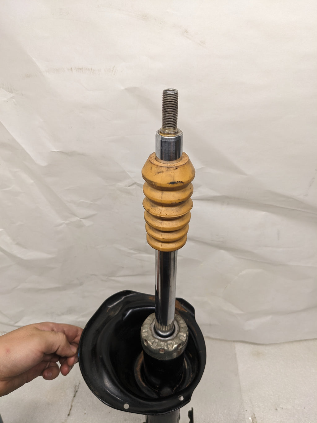 SUBARU 20360FE441 RIGHT REAR SUSPENSION STRUT FOR 06-07 IMPREZA USED R9