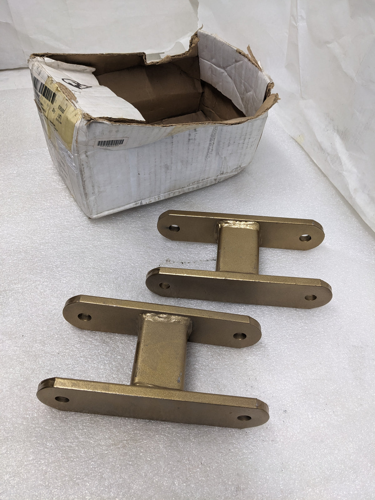 PERFORMANCE ACCESSORIES 0283 LEAF SPRING 1-3/4" LIFT HEIGHT SHACKLES ONLY NEW R9