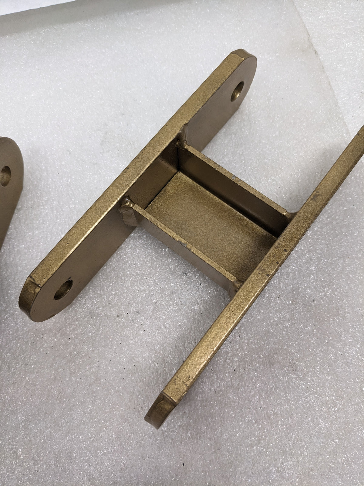 PERFORMANCE ACCESSORIES 0283 LEAF SPRING 1-3/4" LIFT HEIGHT SHACKLES ONLY NEW R9