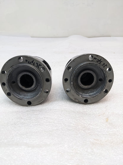 WARN 28761  SET OF TWO FORD PREMIUM HUBS 26 SPLINE FOR 1986-1993 TOYOTA 4RUNNER NEW R6TE