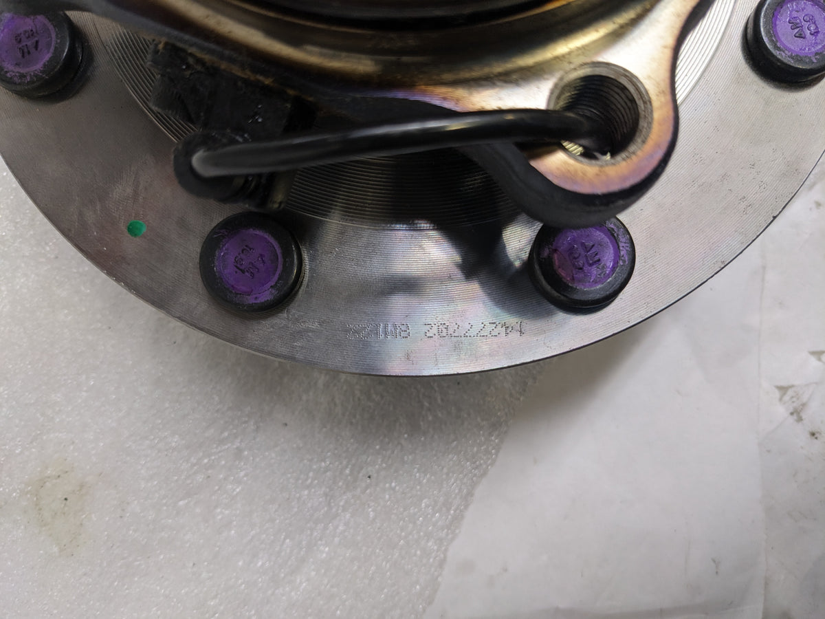 SKF HUB BEARING ASSEMBLY 55 SPLINE 8 STUD NEW R6TD