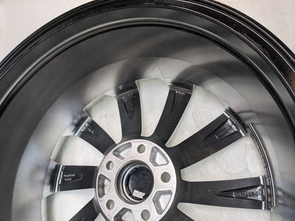 ALZOR ES2143209 STYLE 621 WHEEL 18X8" 5X112 48MM HYPER SILVER NEW B2