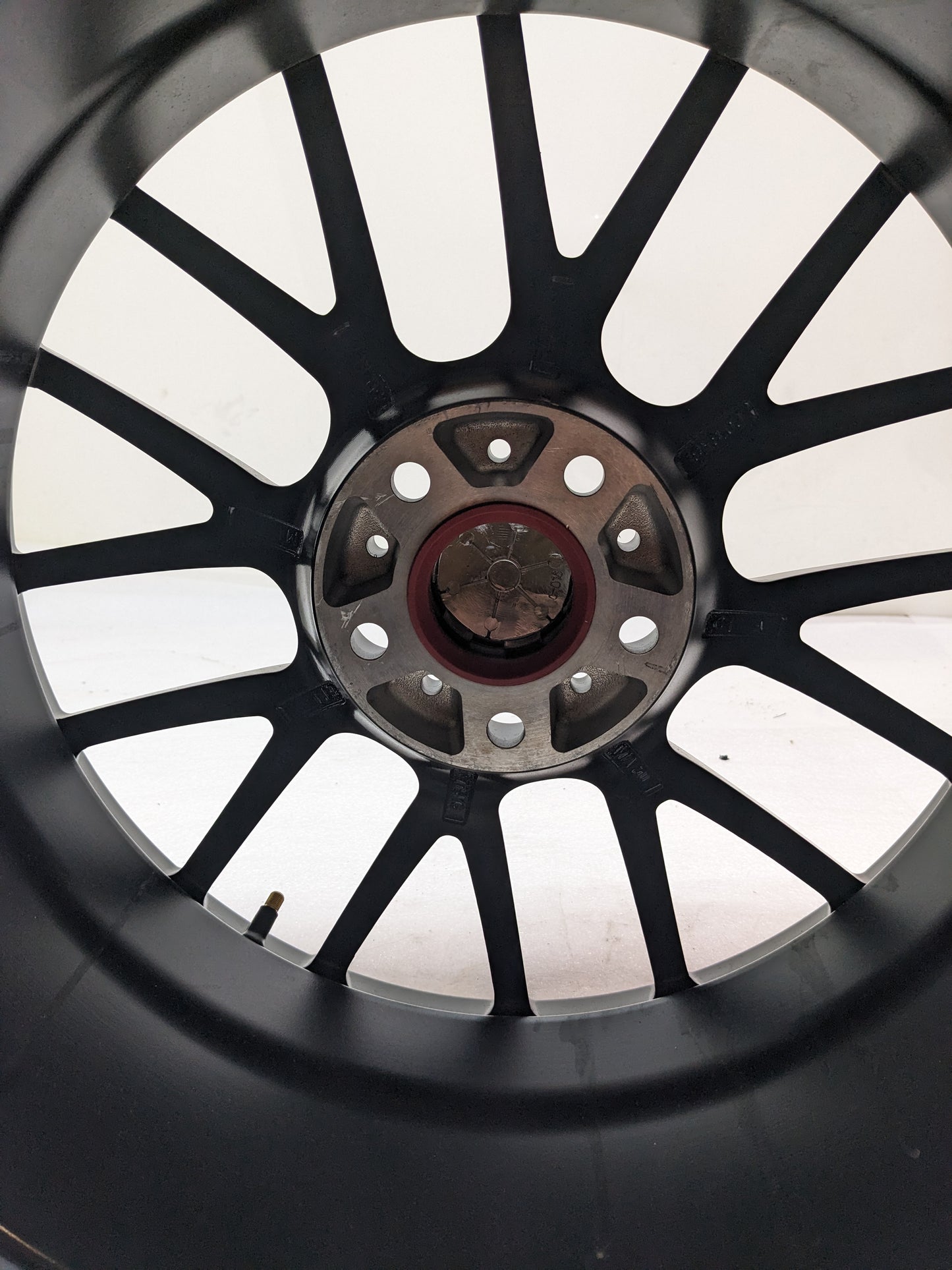 ALZOR ES3173681 STYLE 030 WHEEL 18X8" 5X112 35MM GLOSS BLACK NEW B2
