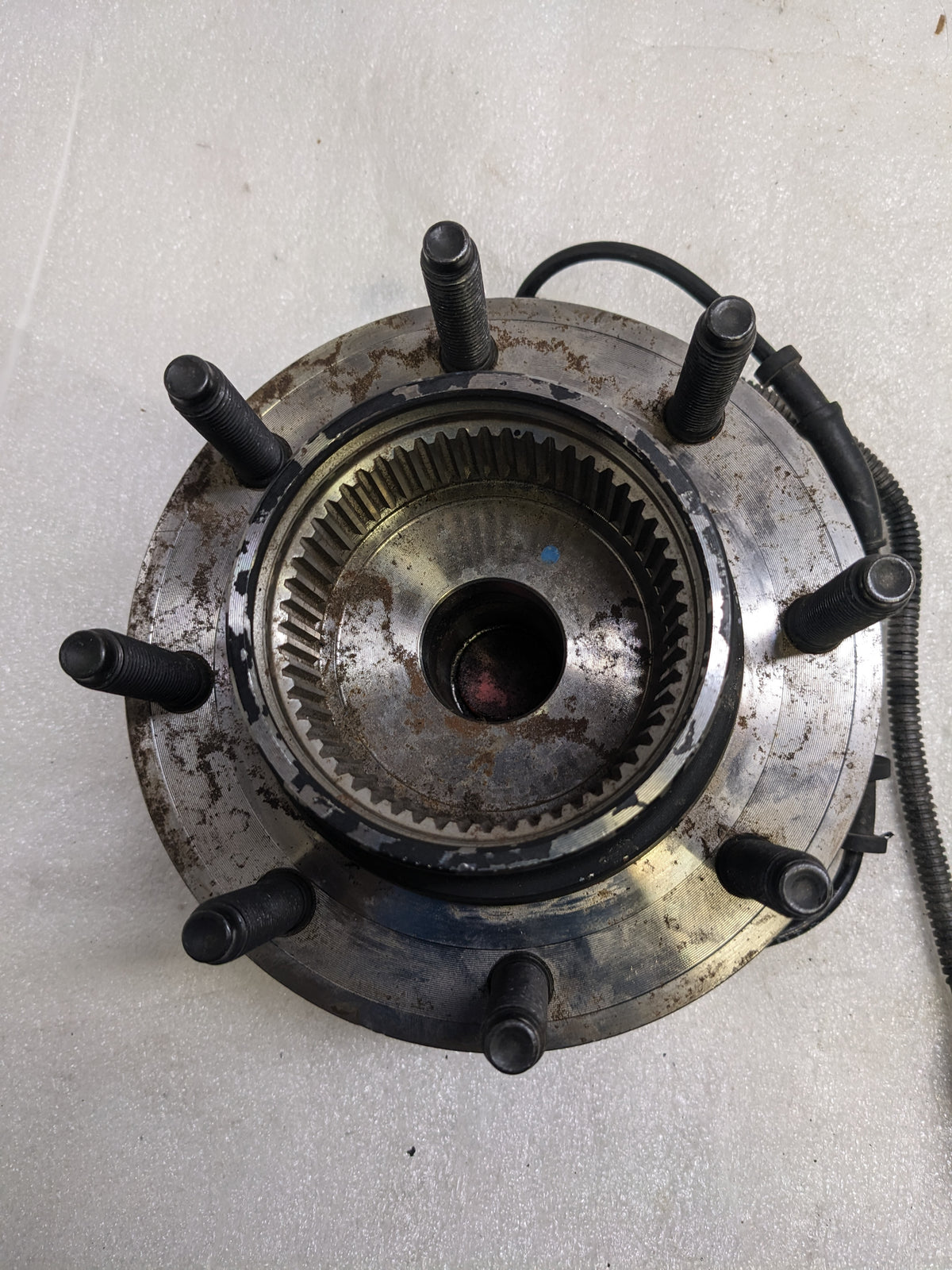 SKF BR930424 WHEEL BEARING AND HUG ASSEMBLY FRONT NEW R6TE