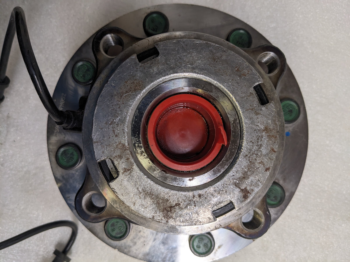 SKF BR930424 WHEEL BEARING AND HUG ASSEMBLY FRONT NEW R6TE