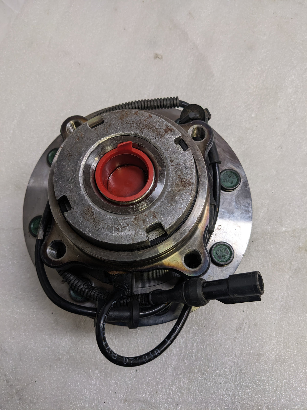 SKF BR930424 WHEEL BEARING AND HUG ASSEMBLY FRONT NEW R6TE