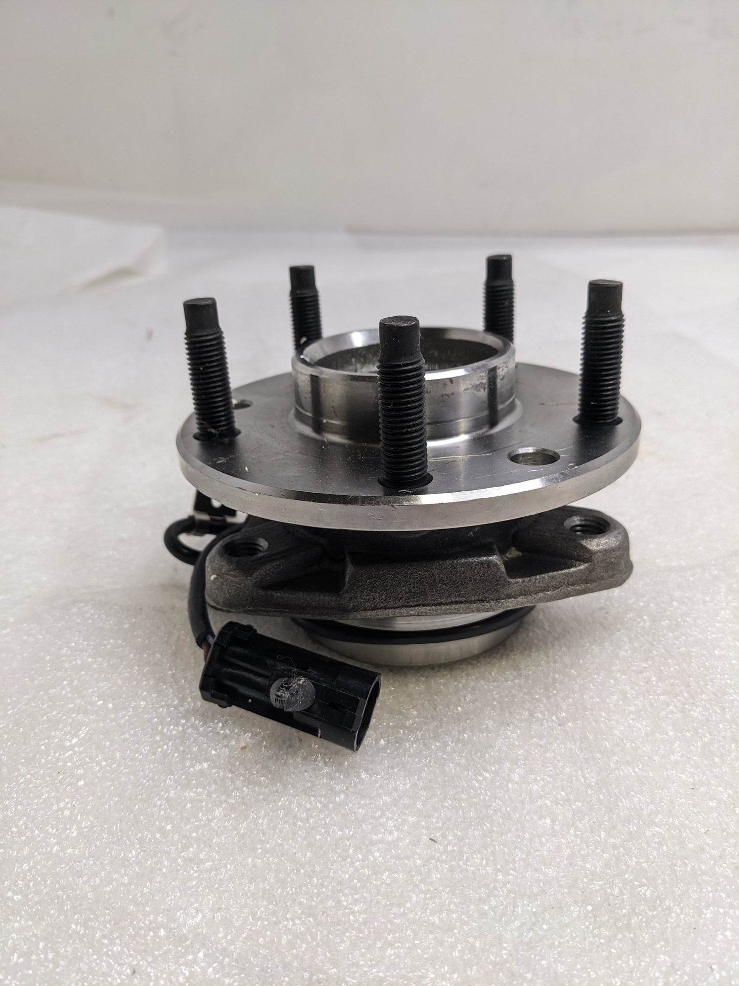 TIMKEN 513124 AXLE BEARING AND HUB ASSEMBLY FOR 4X4/4WD/AWD NEW R13