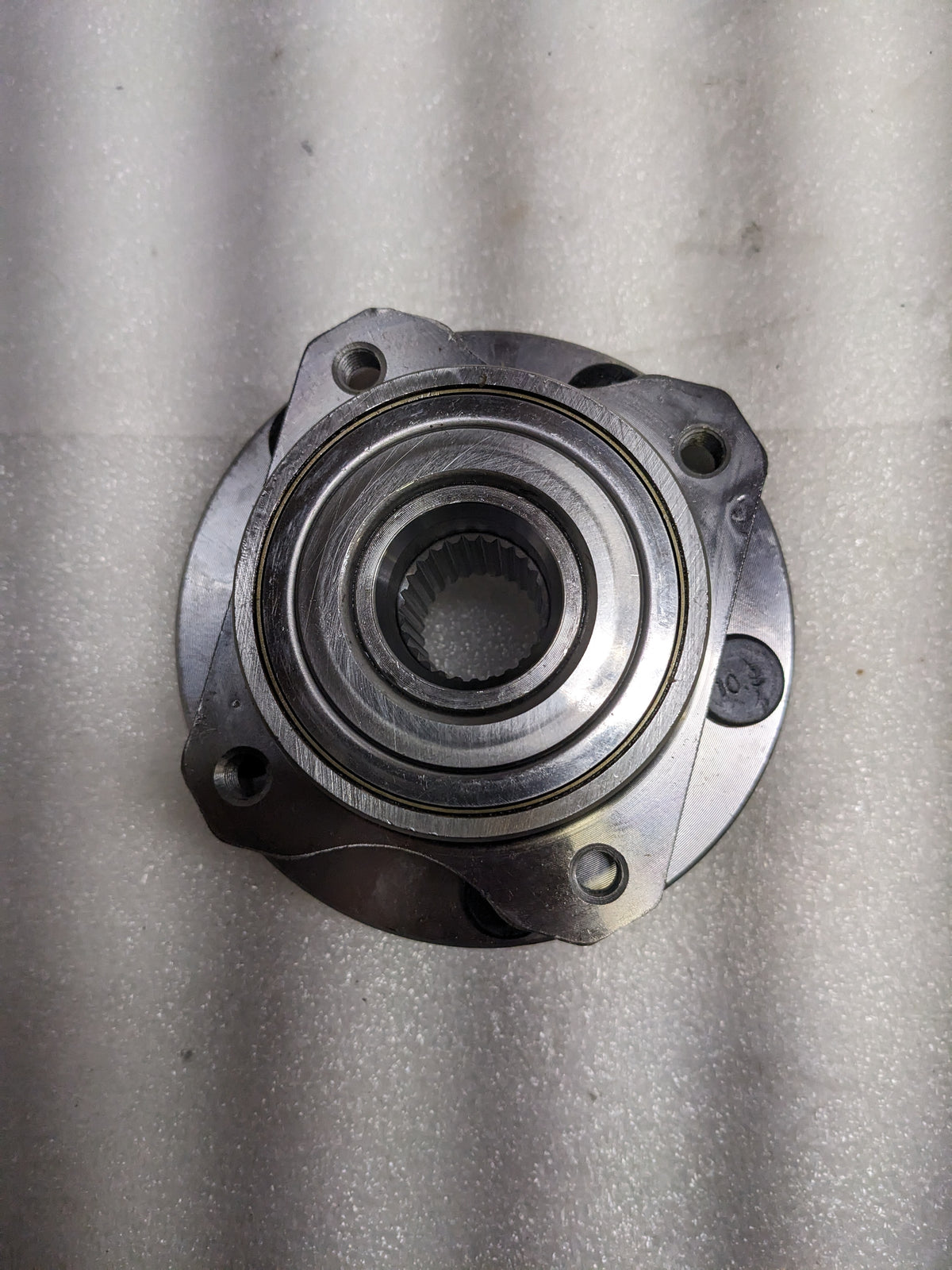 TIMKEN 513123 FRONT WHEEL BEARING AND HUB ASSEMBLY NEW R6TA