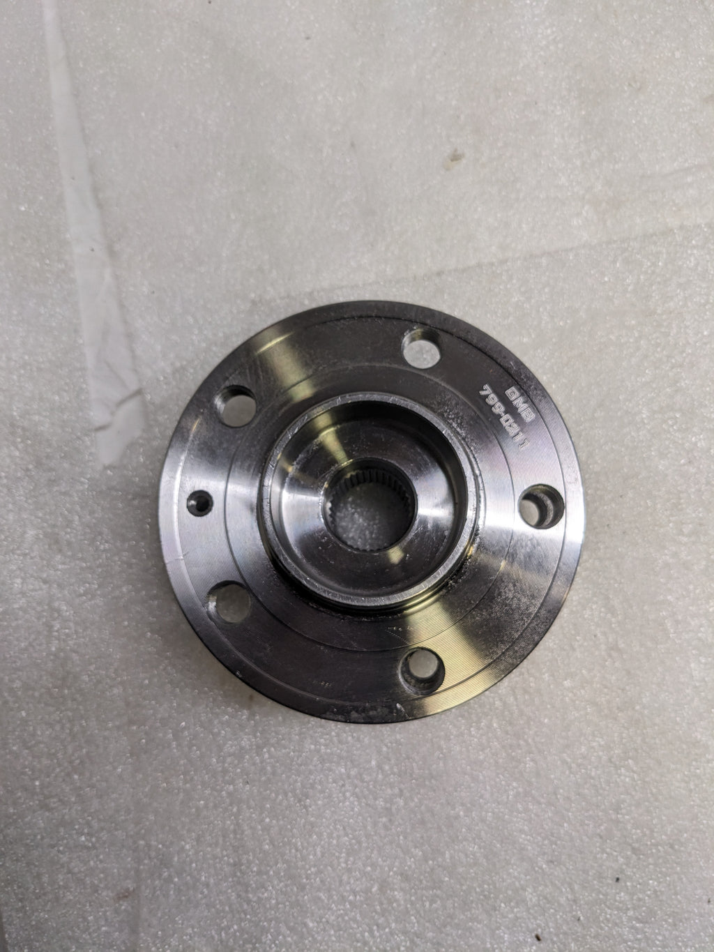 GMB 799-0211 WHEEL BEARING ASSEMBLY AND HUB ASSEMBLY NEW R7TA