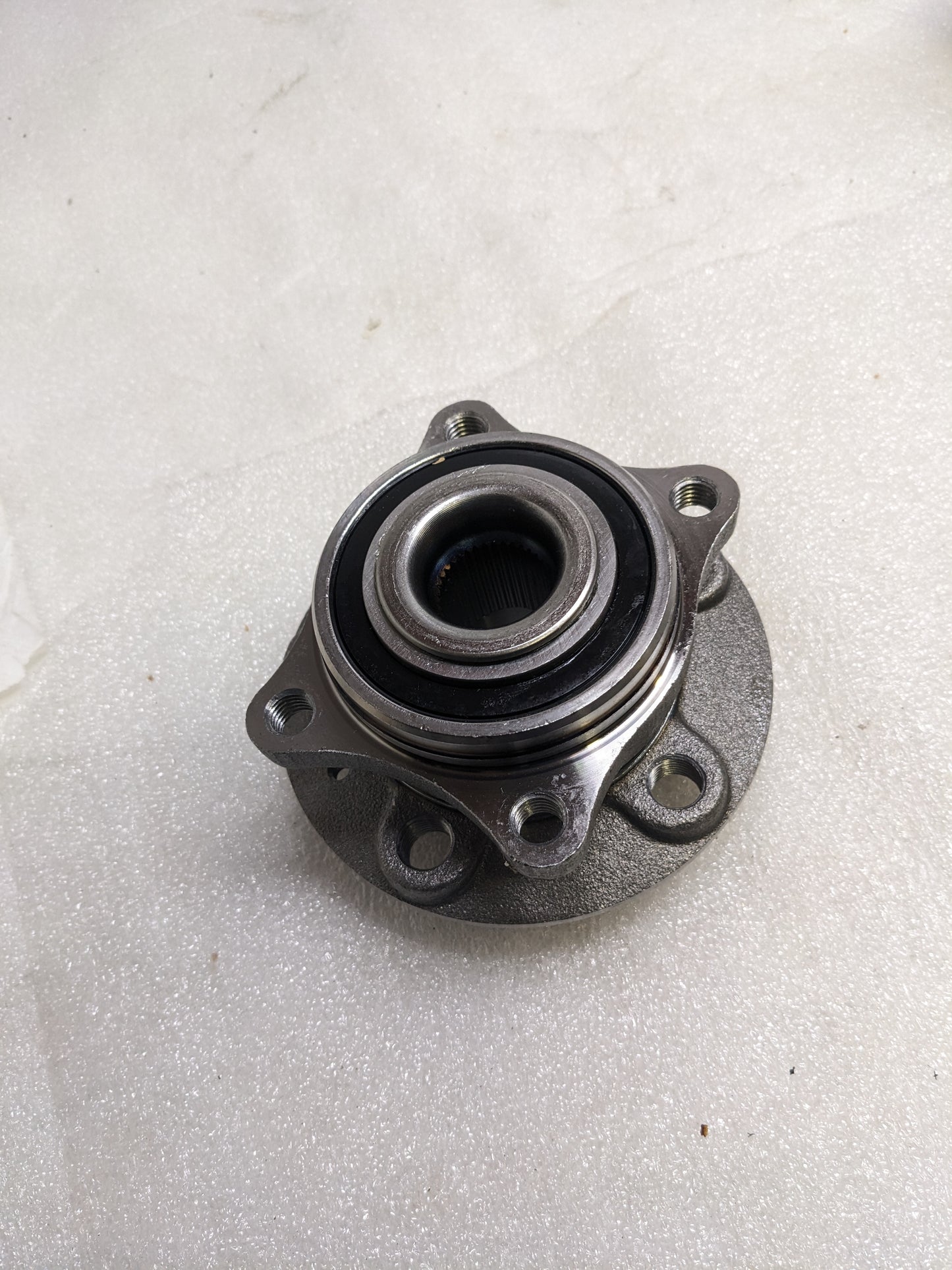 GMB 799-0211 WHEEL BEARING ASSEMBLY AND HUB ASSEMBLY NEW R7TA