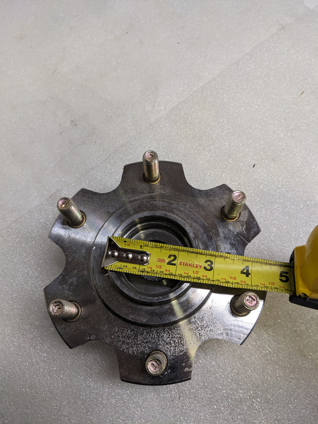 SKF BR930441 WHEEL BEARING AND HUB ASSEMBLY NEW R12TA