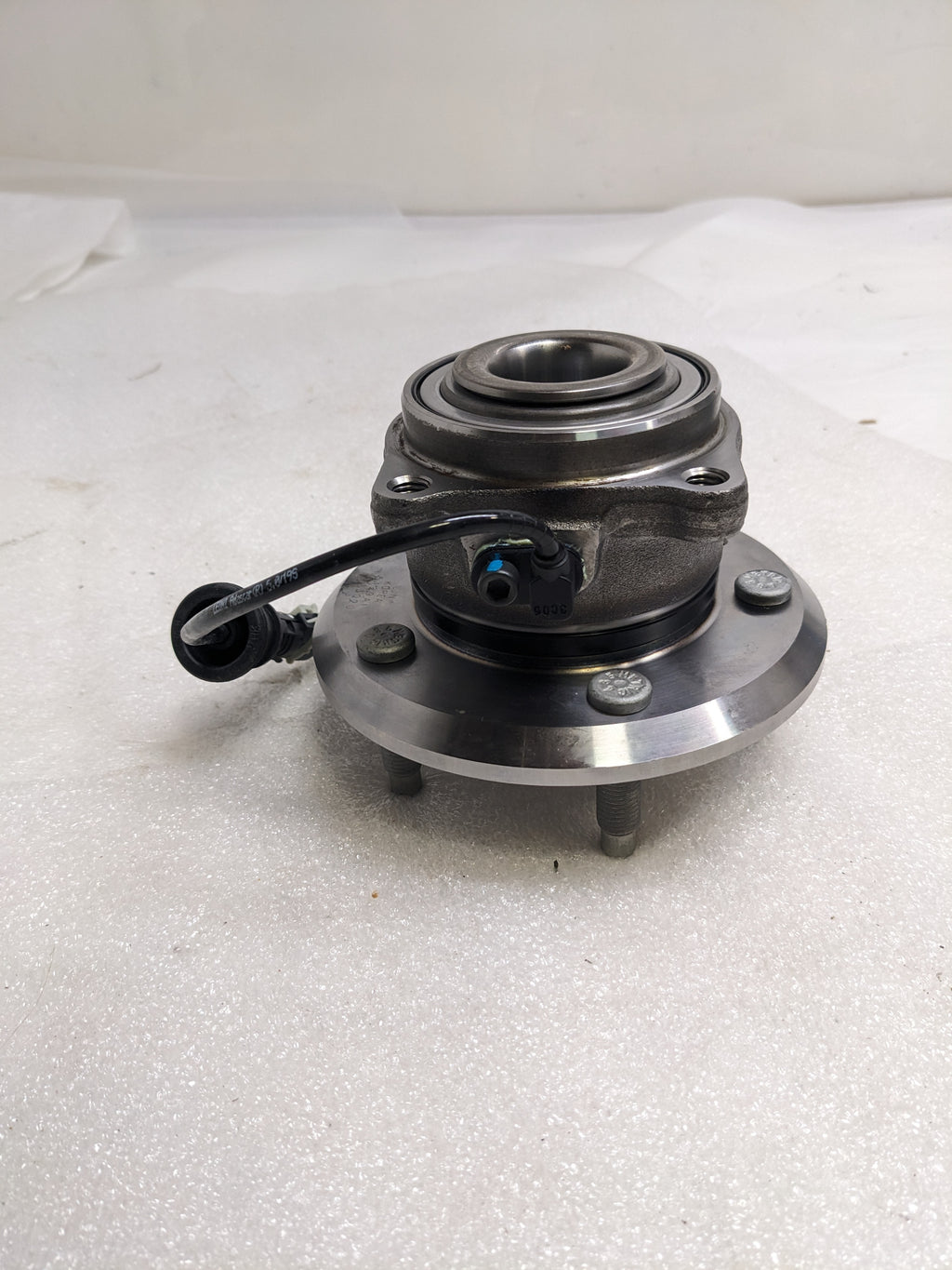 SKF BR930685 HUB BEARING ASSEMBLY FOR 2012-2015 CHEVROLET CAPTIVA  NEW R8