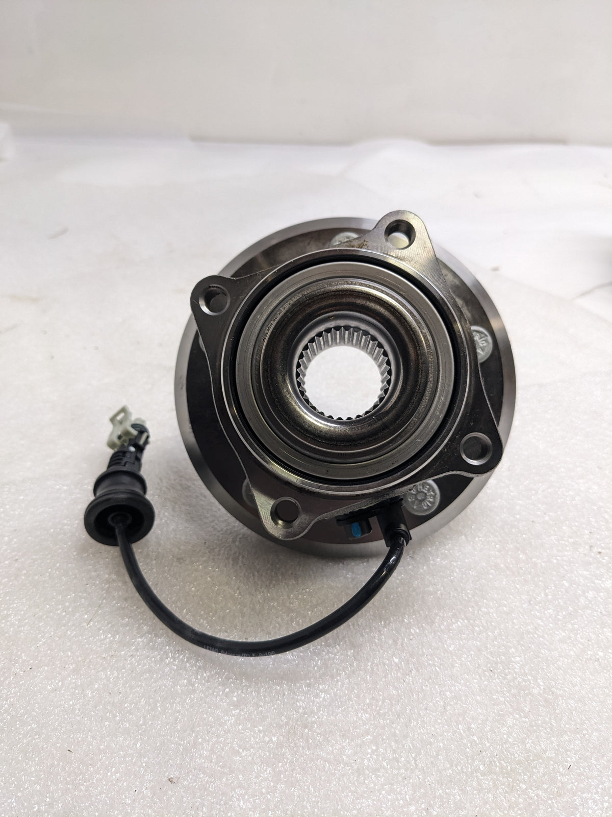 SKF BR930685 HUB BEARING ASSEMBLY FOR 2012-2015 CHEVROLET CAPTIVA  NEW R8