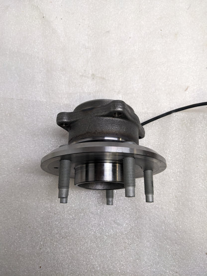 SKF BR930685 HUB BEARING ASSEMBLY FOR 2012-2015 CHEVROLET CAPTIVA  NEW R8