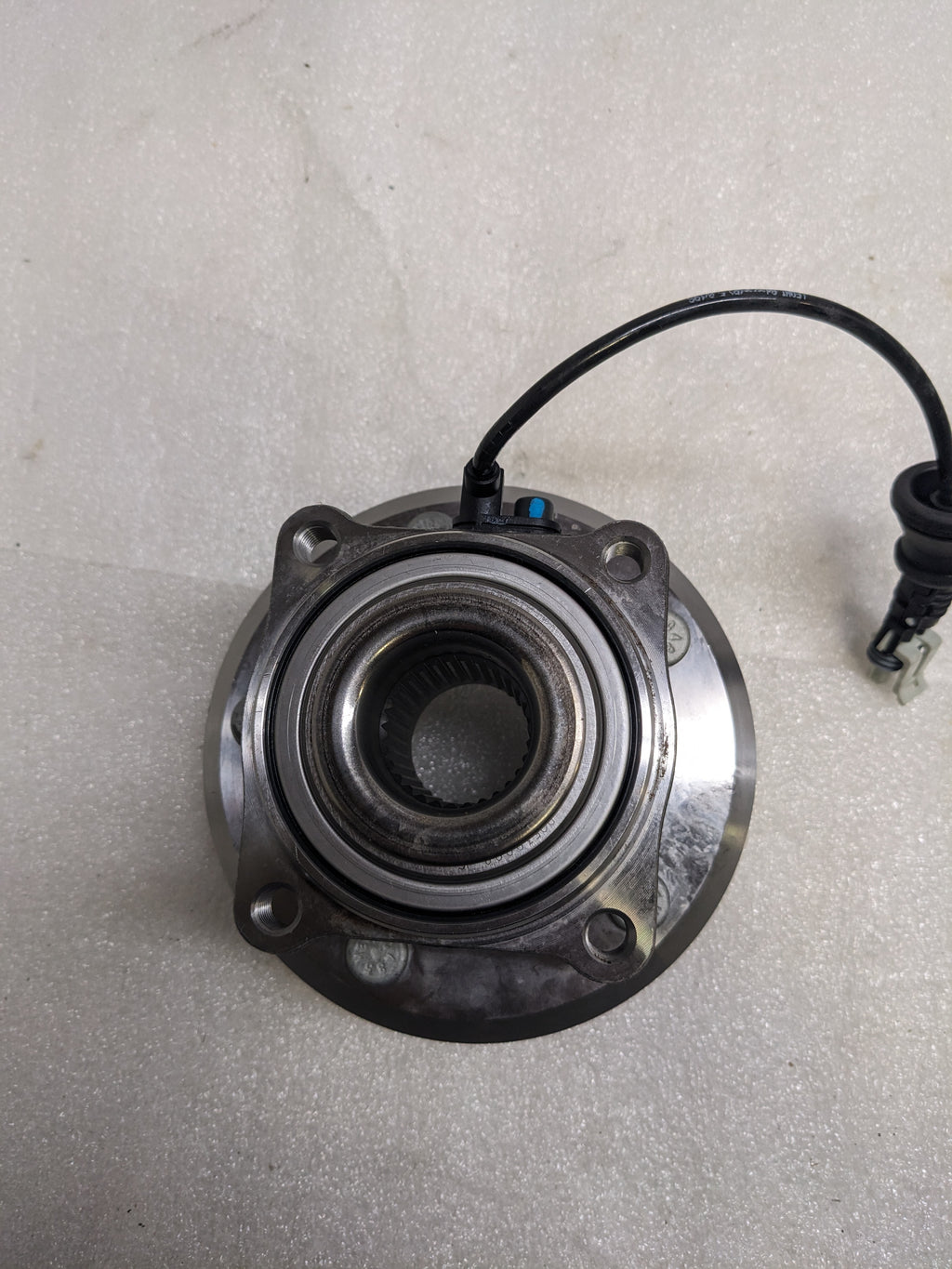 SKF BR930685 HUB BEARING ASSEMBLY FOR 2012-2015 CHEVROLET CAPTIVA  NEW R8
