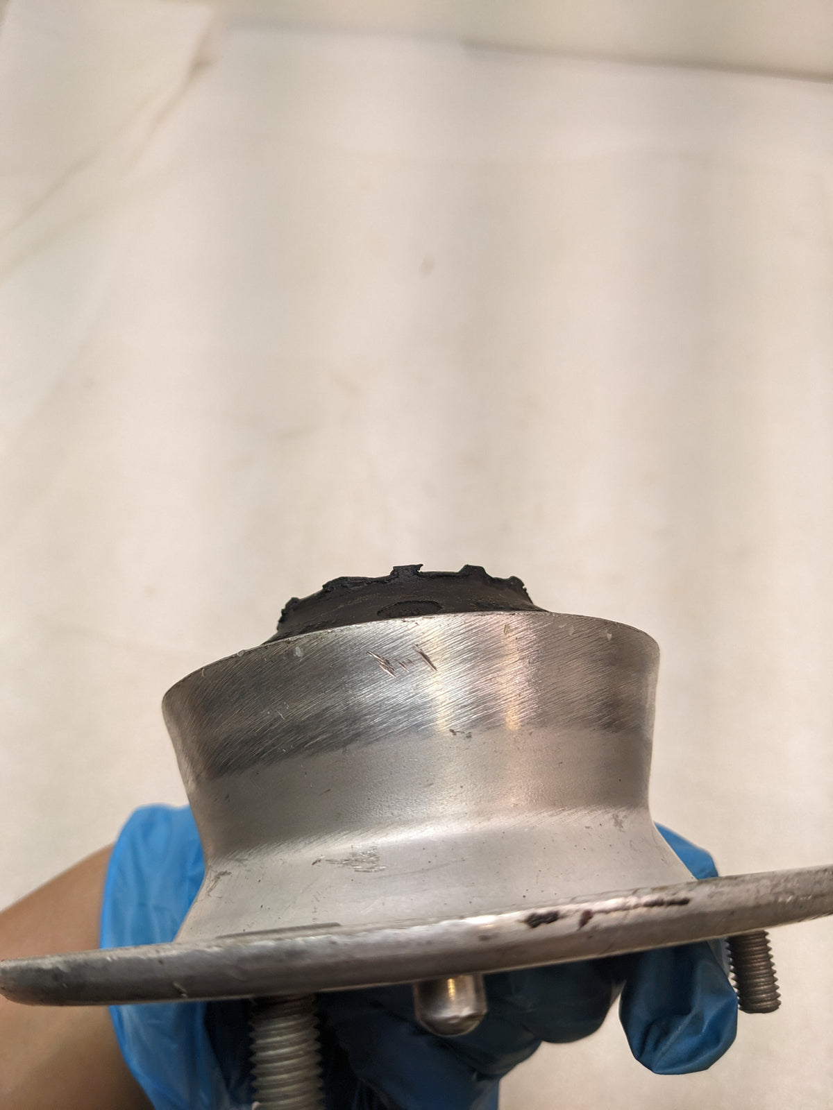 VAICO 31336770568 FRONT SUSPENSION STRUT MOUNT FOR BMW NEW R6TB