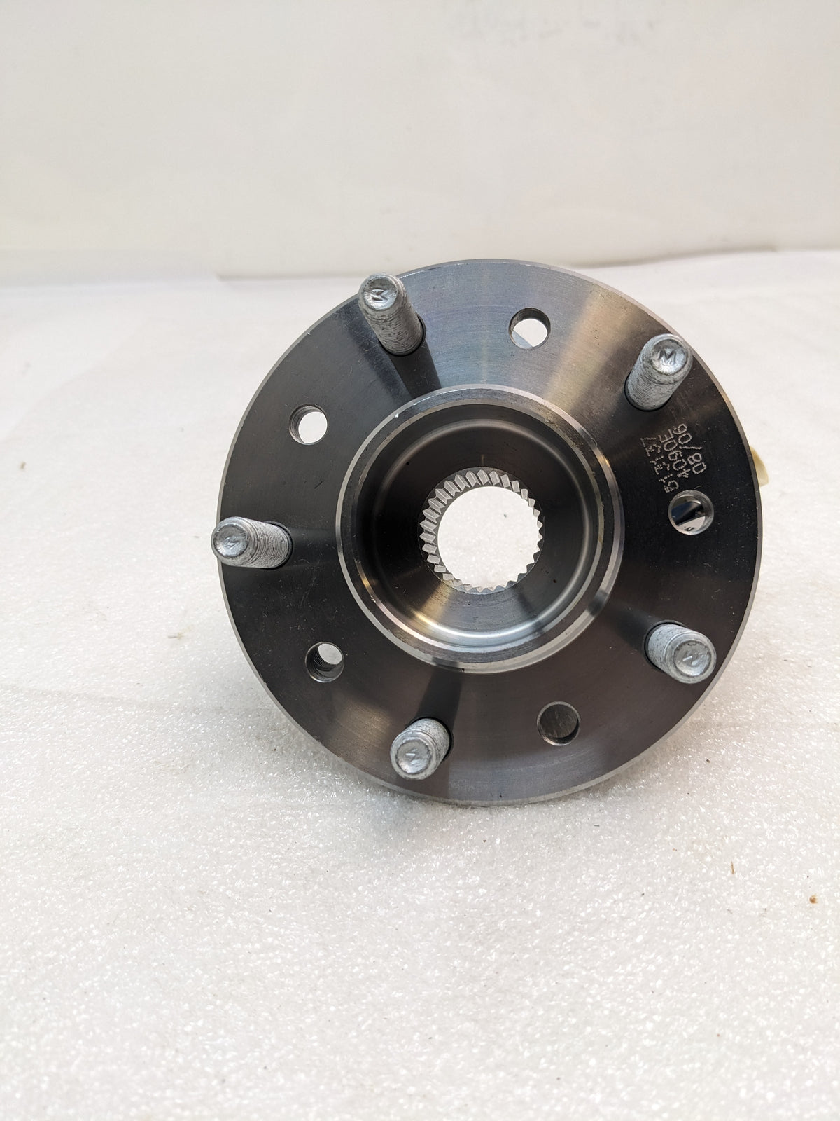 TIMKEN 513137 WHEEL BEARING AND HUB ASSEMBLY FRONT NEW R8