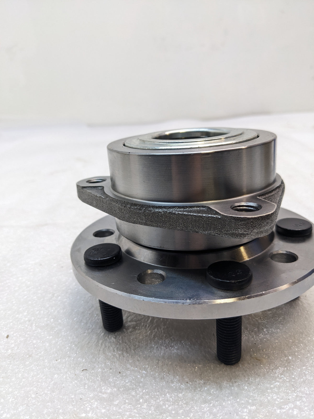 TIMKEN 513089 FRONT OR REAR WHEEL BEARING AND HUB ASSEMBLY NEW R13