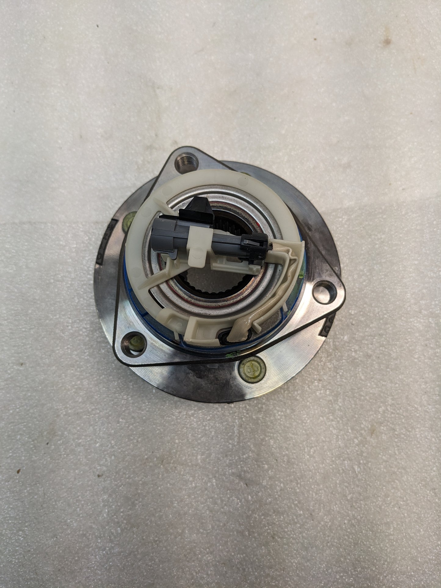 TIMKEN 513179 FRONT OR REAR WHEEL BEARING AND HUB ASSEMBLY NEW R13