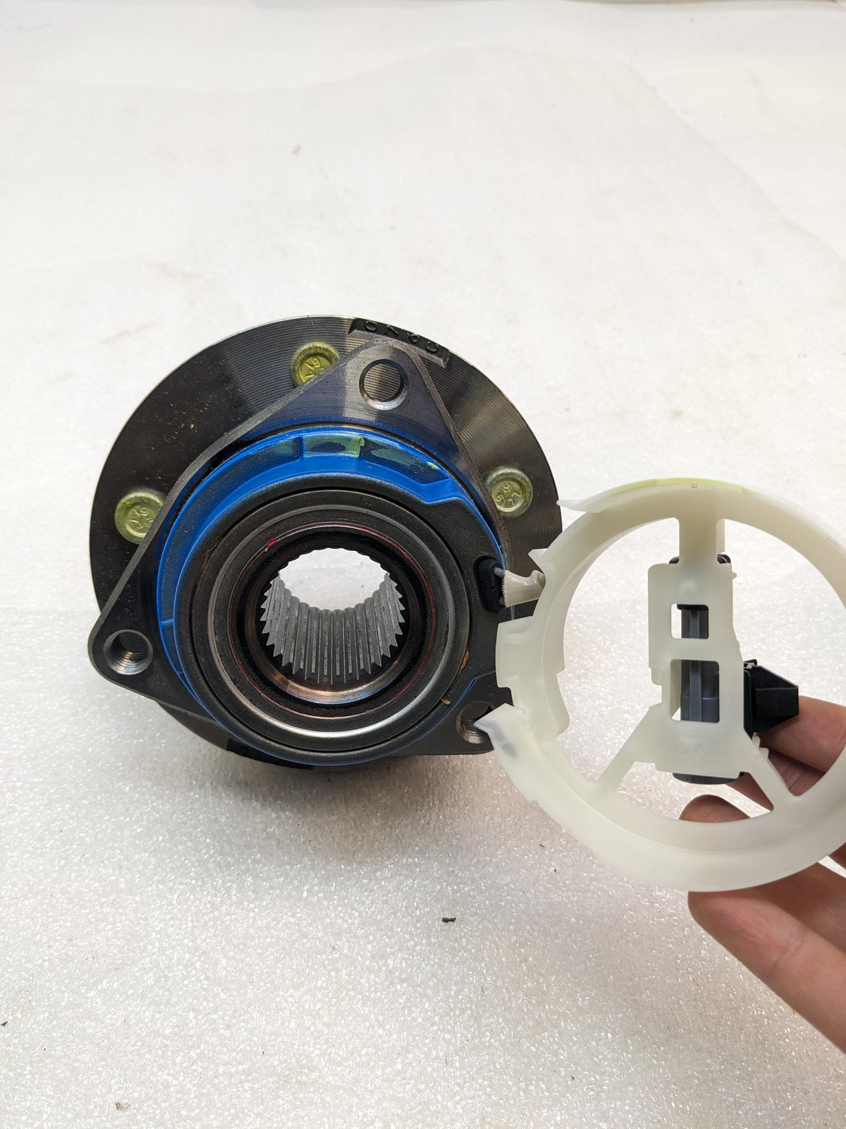 TIMKEN 513179 FRONT OR REAR WHEEL BEARING AND HUB ASSEMBLY NEW R13
