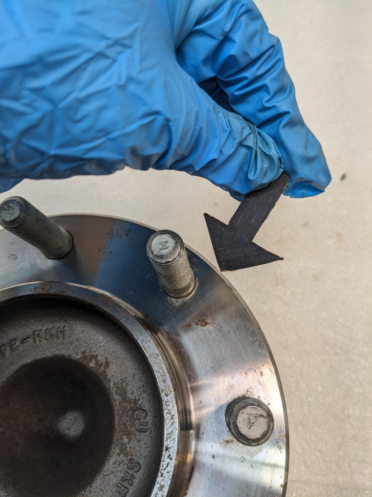 SKF BTD1200 WHEEL BEARING AND HUB ASSEMBLY NEW #4 R12TB