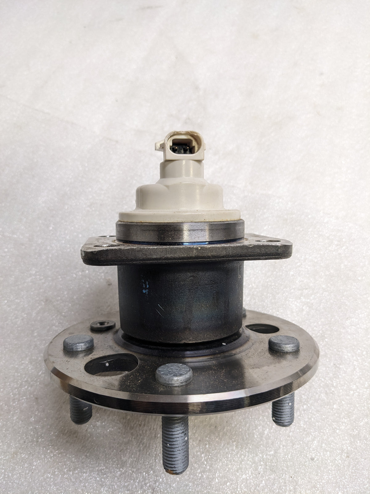 ACDELCO RW20-14 REAR WHEEL HUB AND BEARING ASSEMBLY NEW R8