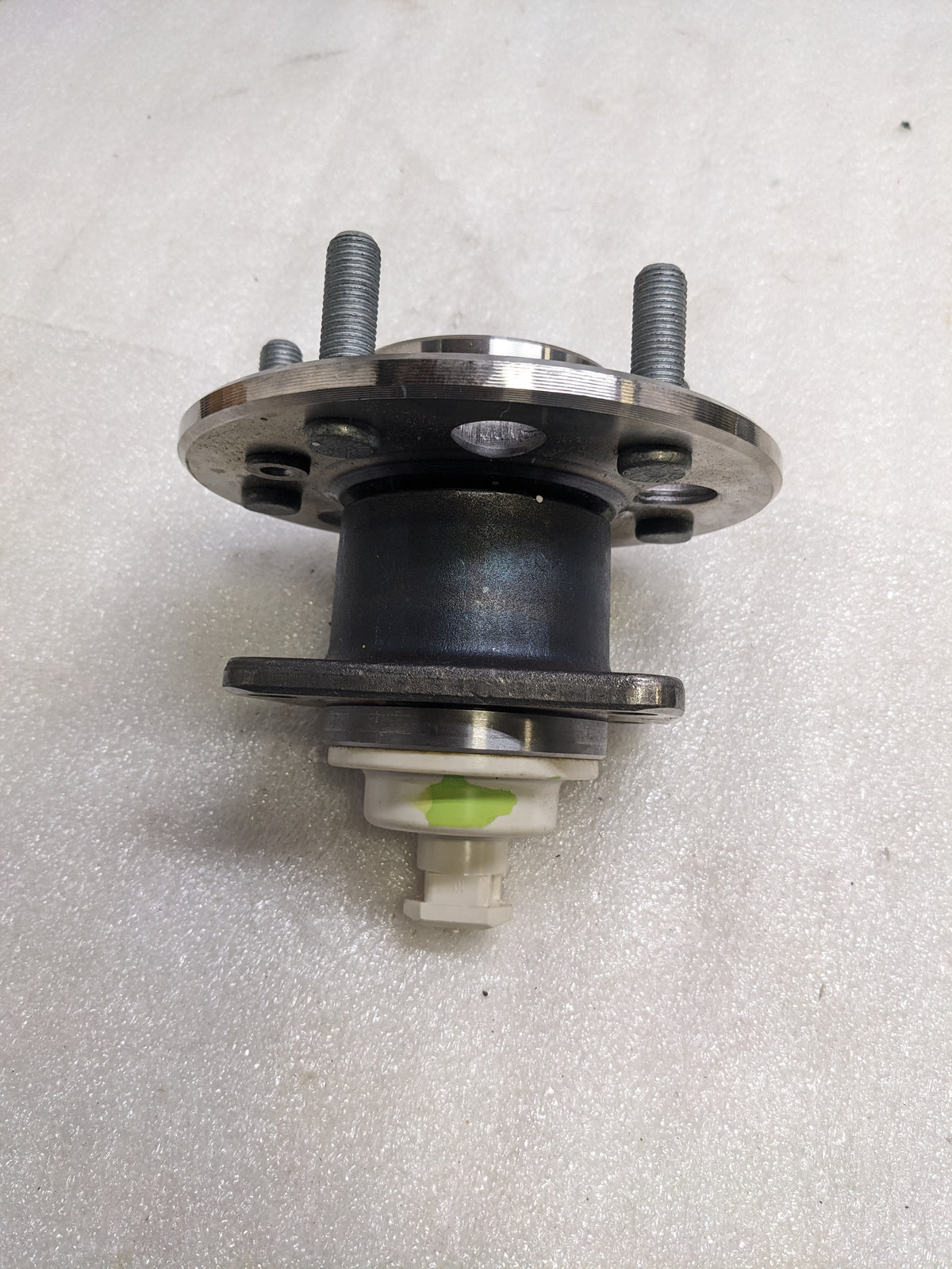 ACDELCO RW20-14 REAR WHEEL HUB AND BEARING ASSEMBLY NEW R8