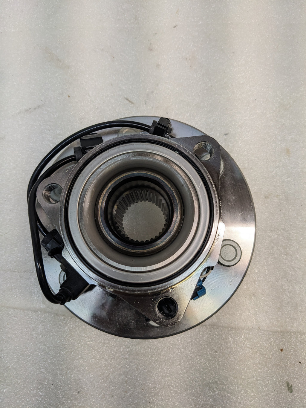 NATIONAL 515036 WHEEL BEARING AND HUB ASSEMBLIES NEW R8TB