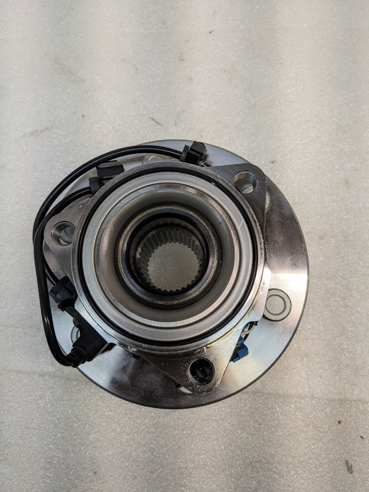 NATIONAL 515036 WHEEL BEARING AND HUB ASSEMBLIES NEW R8TB