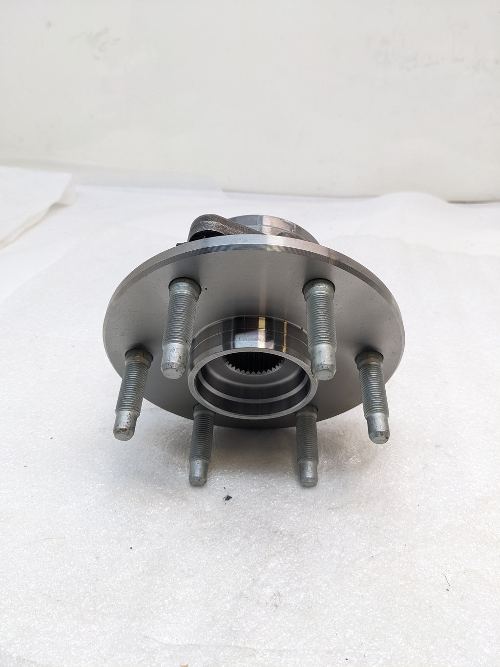 NATIONAL 515036 WHEEL BEARING AND HUB ASSEMBLIES NEW R8TB