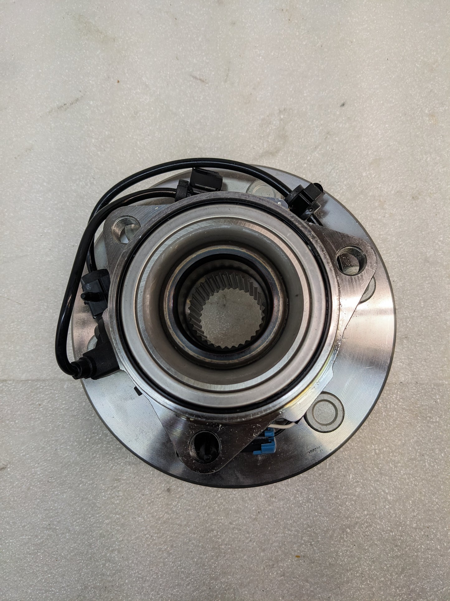 NATIONAL 515036 WHEEL BEARING AND HUB ASSEMBLIES NEW R8TB