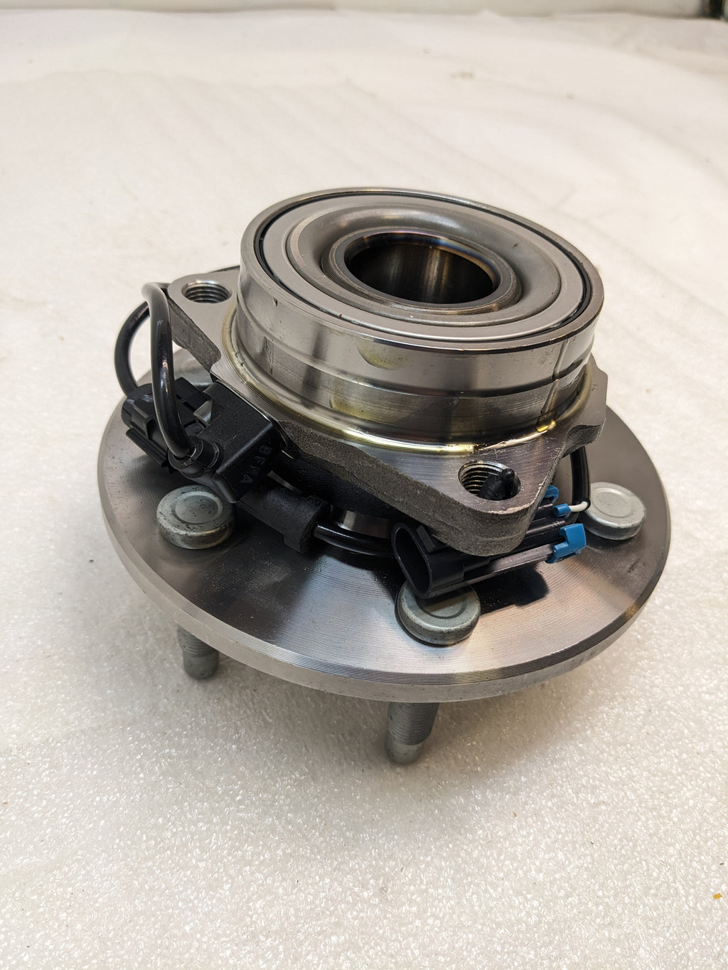 NATIONAL 515036 WHEEL BEARING AND HUB ASSEMBLIES NEW R8TB