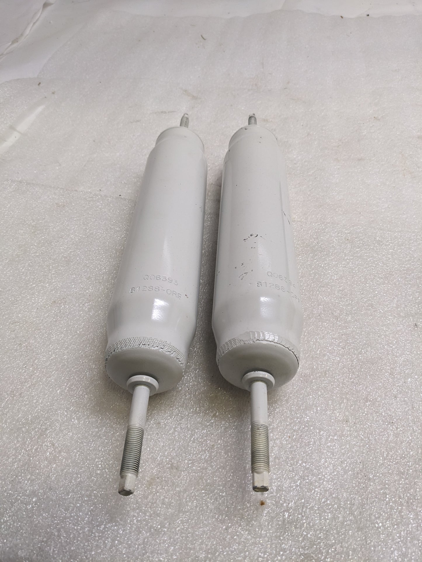 UNBRANDED 87338 DUAL STERRING STABILIZER NEW SR