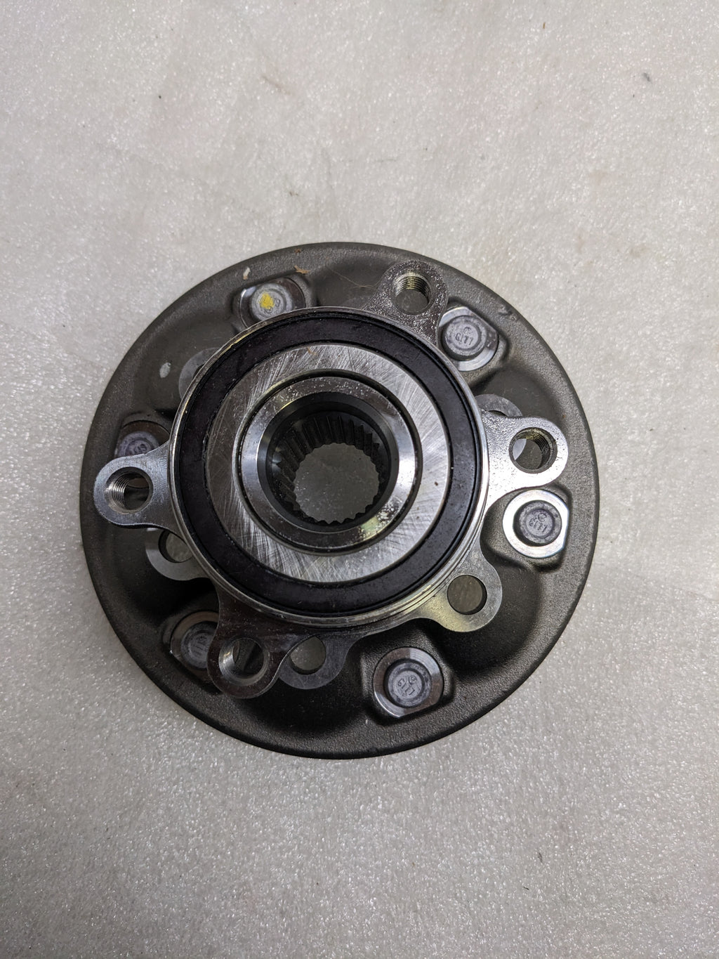 SKF BR930703 HUB BEARING ASEEMBLY FOR CHEVROLET GMC NEW R4