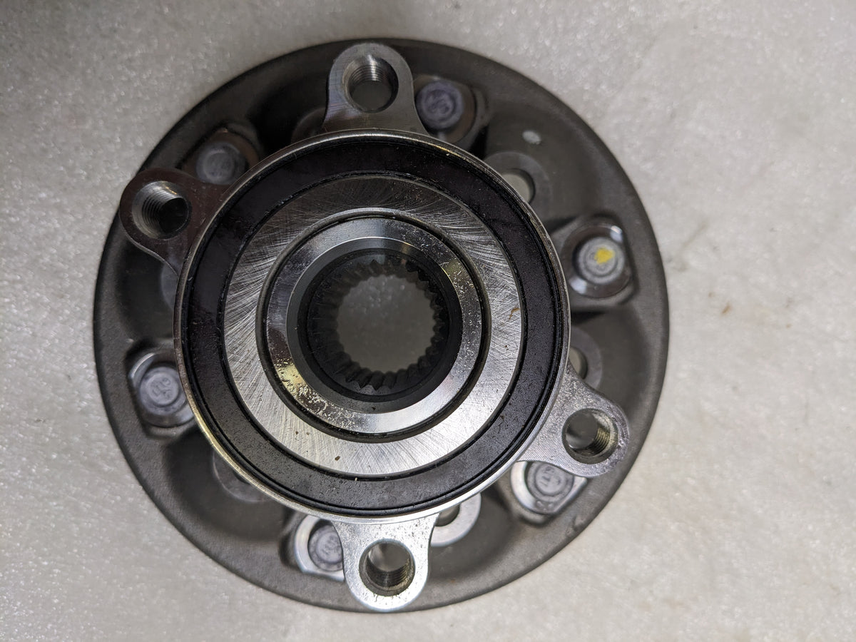 SKF BR930703 HUB BEARING ASEEMBLY FOR CHEVROLET GMC NEW R4