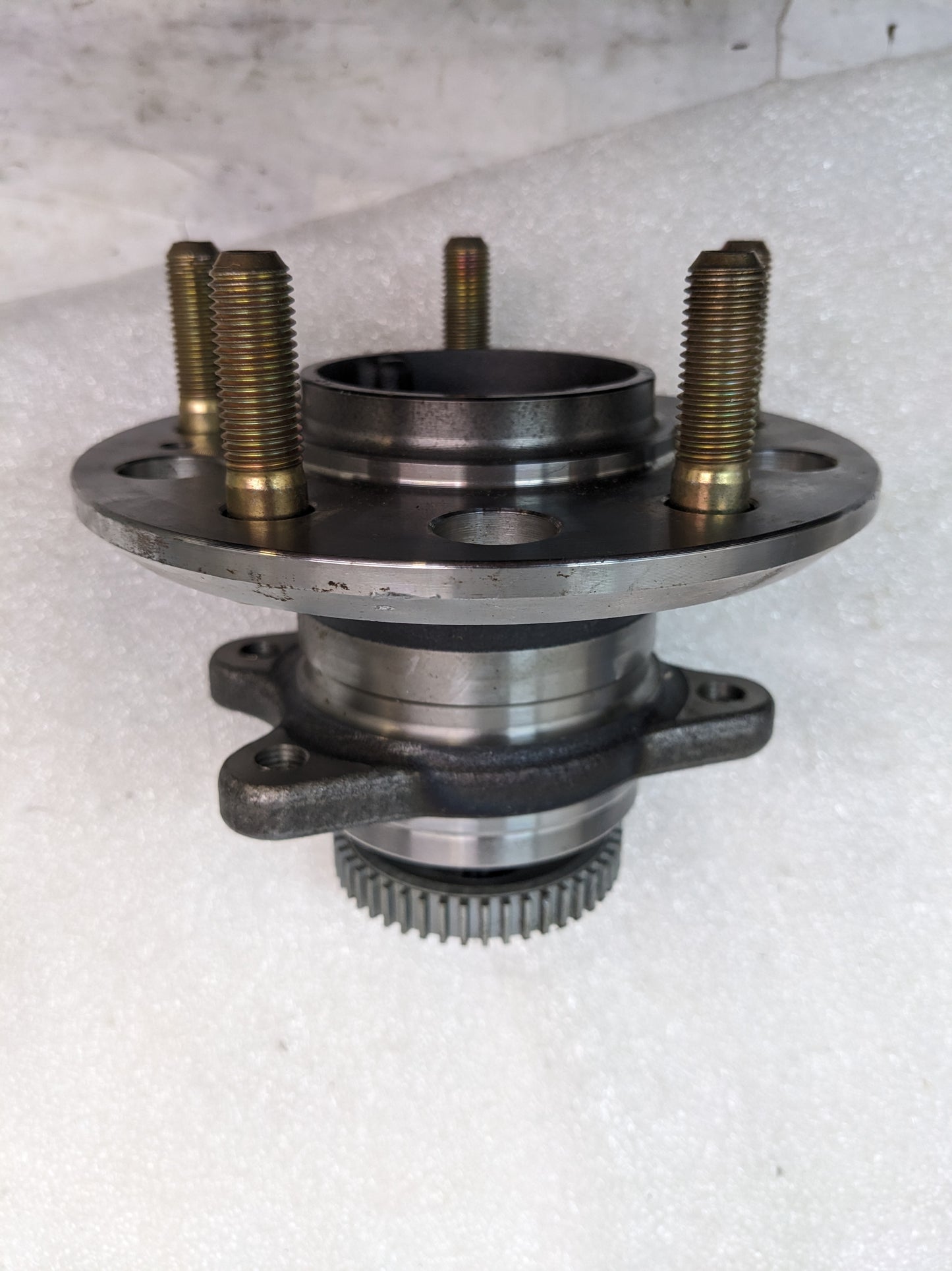 WHEEL HUB AND BEARING ASSEMBLY RIGHT PASSENGER LEFT DRIVER FRONT REAR  FOR 2006-2009 HYUNDAI SONATA NEW R4