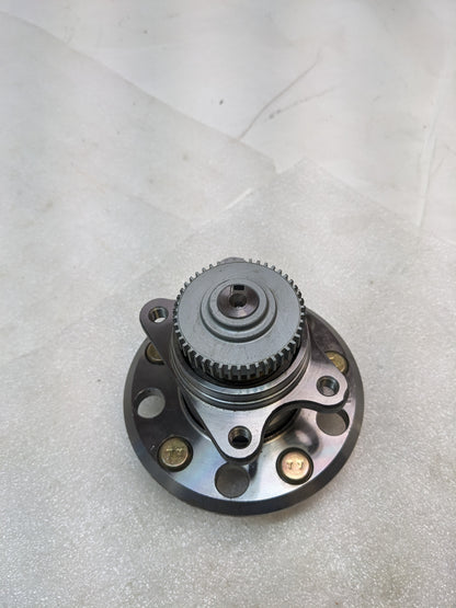 WHEEL HUB AND BEARING ASSEMBLY RIGHT PASSENGER LEFT DRIVER FRONT REAR  FOR 2006-2009 HYUNDAI SONATA NEW R4