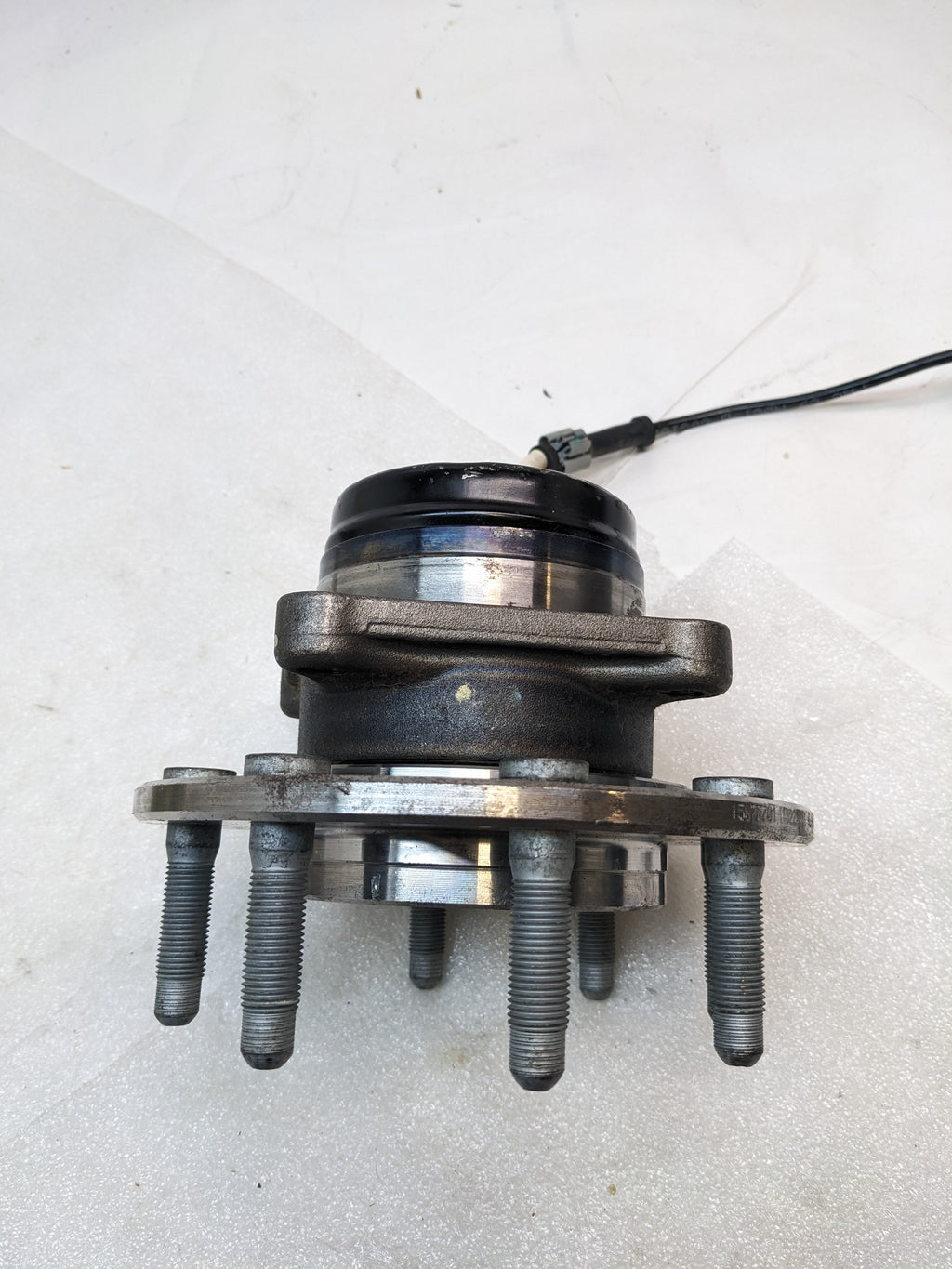 UNBRANDED FRONT WHEEL HUB ASSEMBLY 15225751 FOR 2006-2007 SILVERADO 2500/3500 4X2 NEW R4